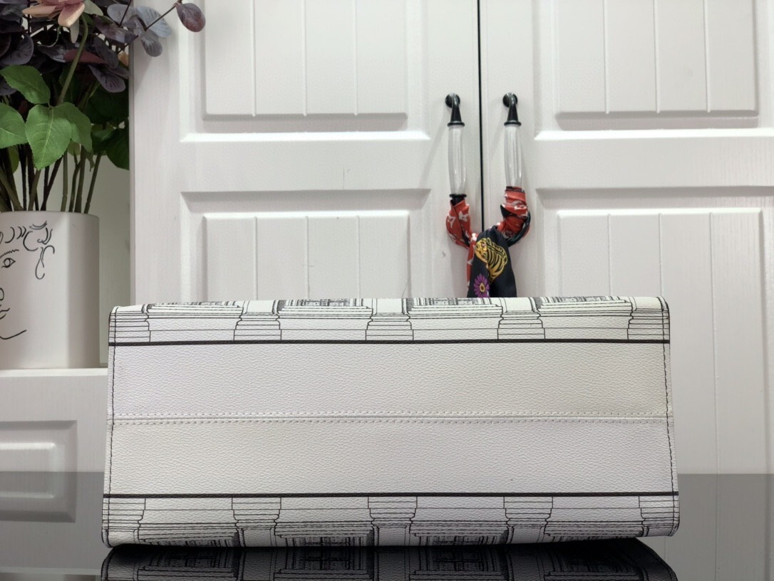 LV ONTHEGO MM M59264