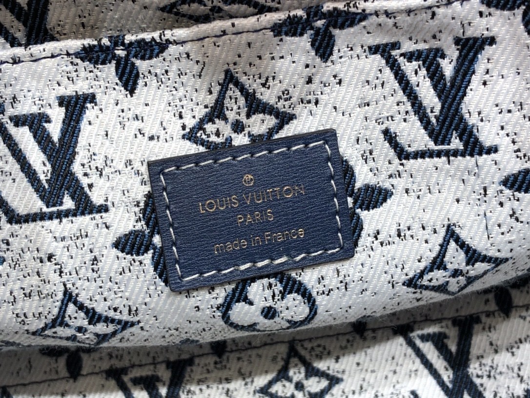 LV ONTHEGO MM M59608