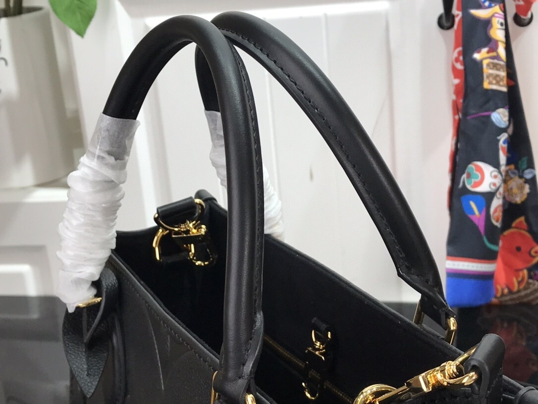 LV ONTHEGO PM M45653