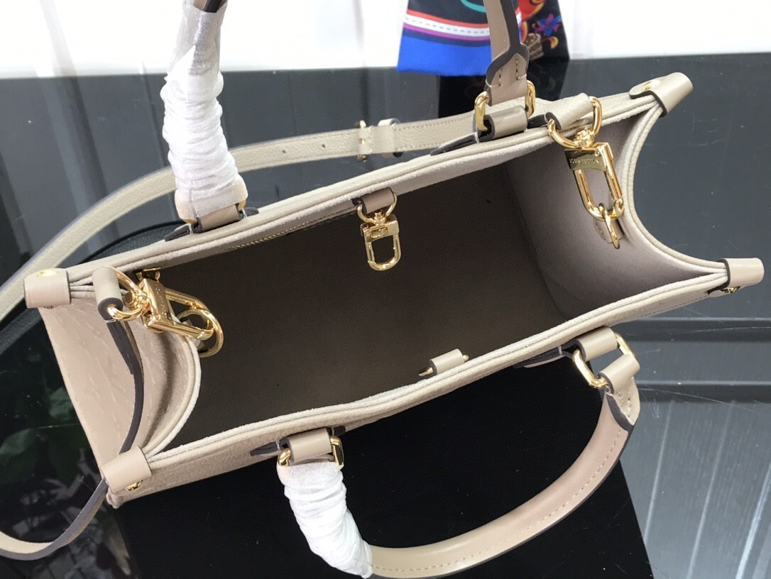 LV ONTHEGO PM M45653