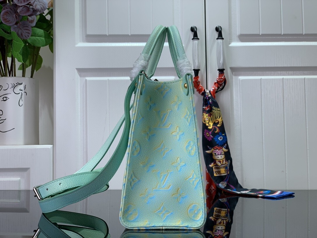 LV ONTHEGO PM M46168