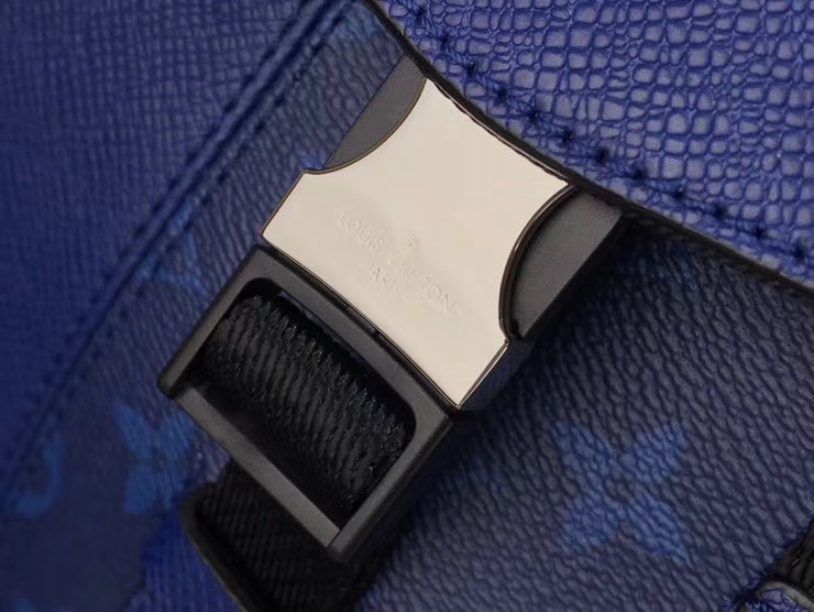 LV OUTDOOR BACKPACK M30417