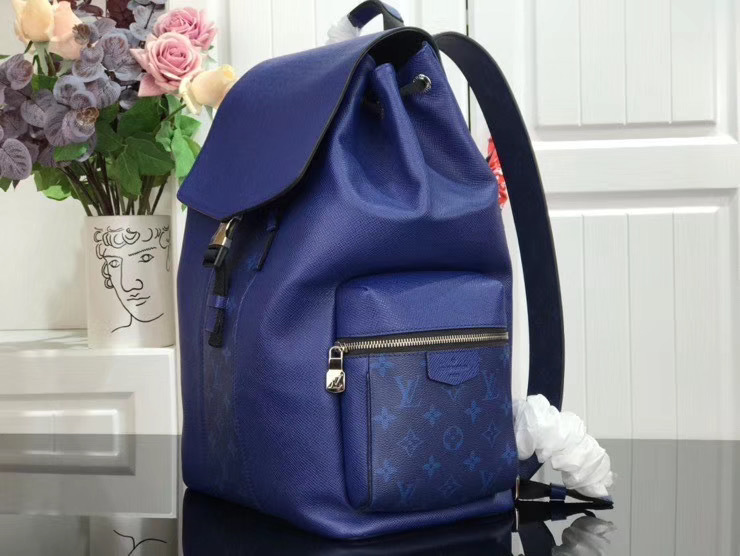 LV OUTDOOR BACKPACK M30417