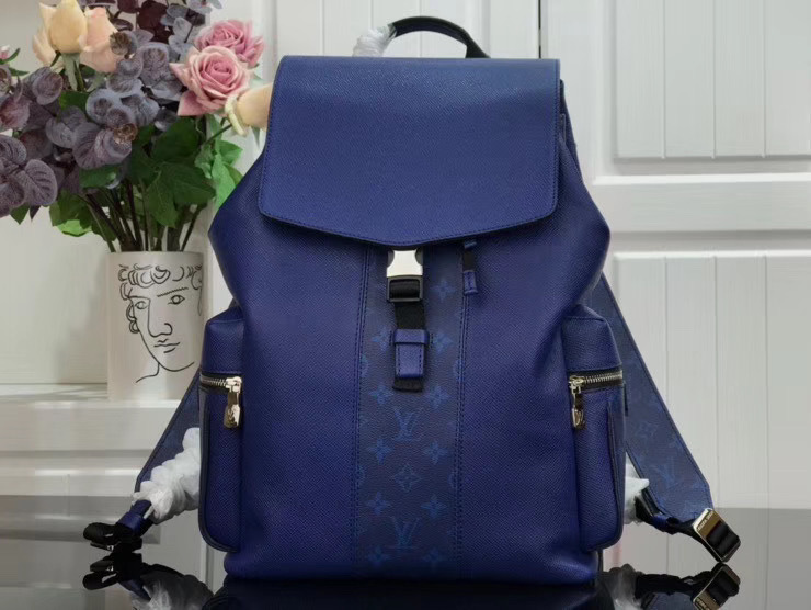 LV OUTDOOR BACKPACK M30417