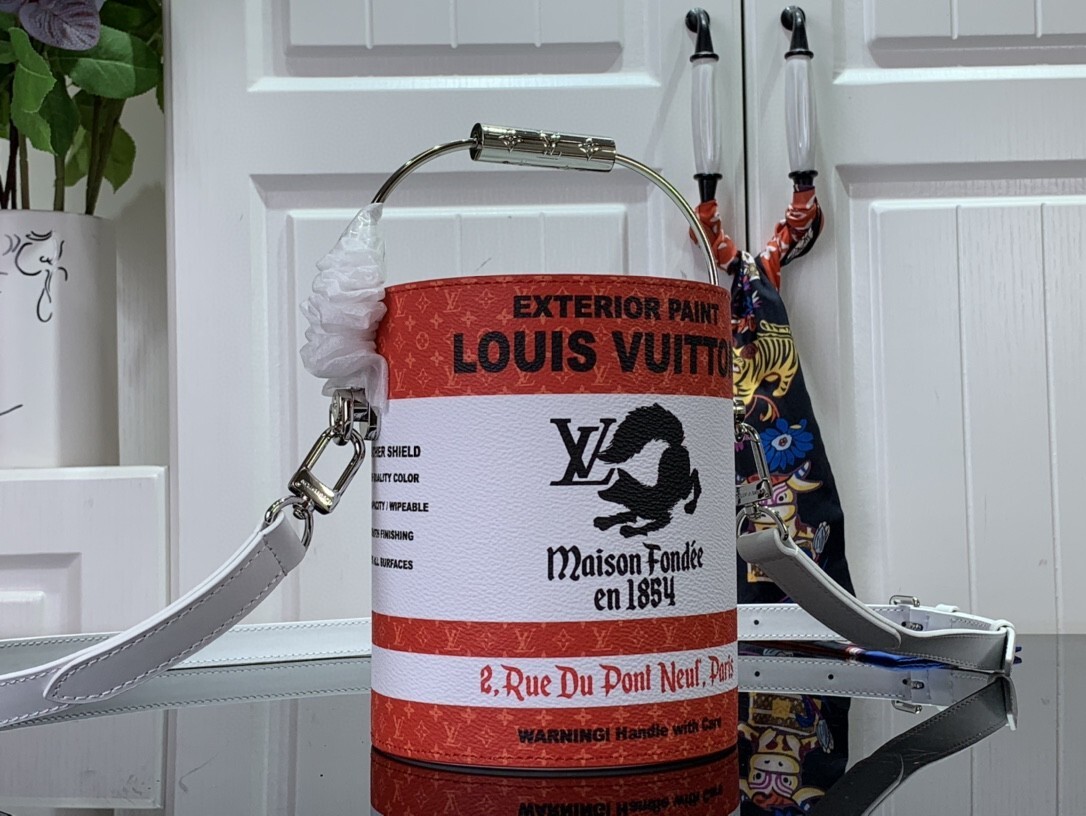 LV PAINT CAN M81592 