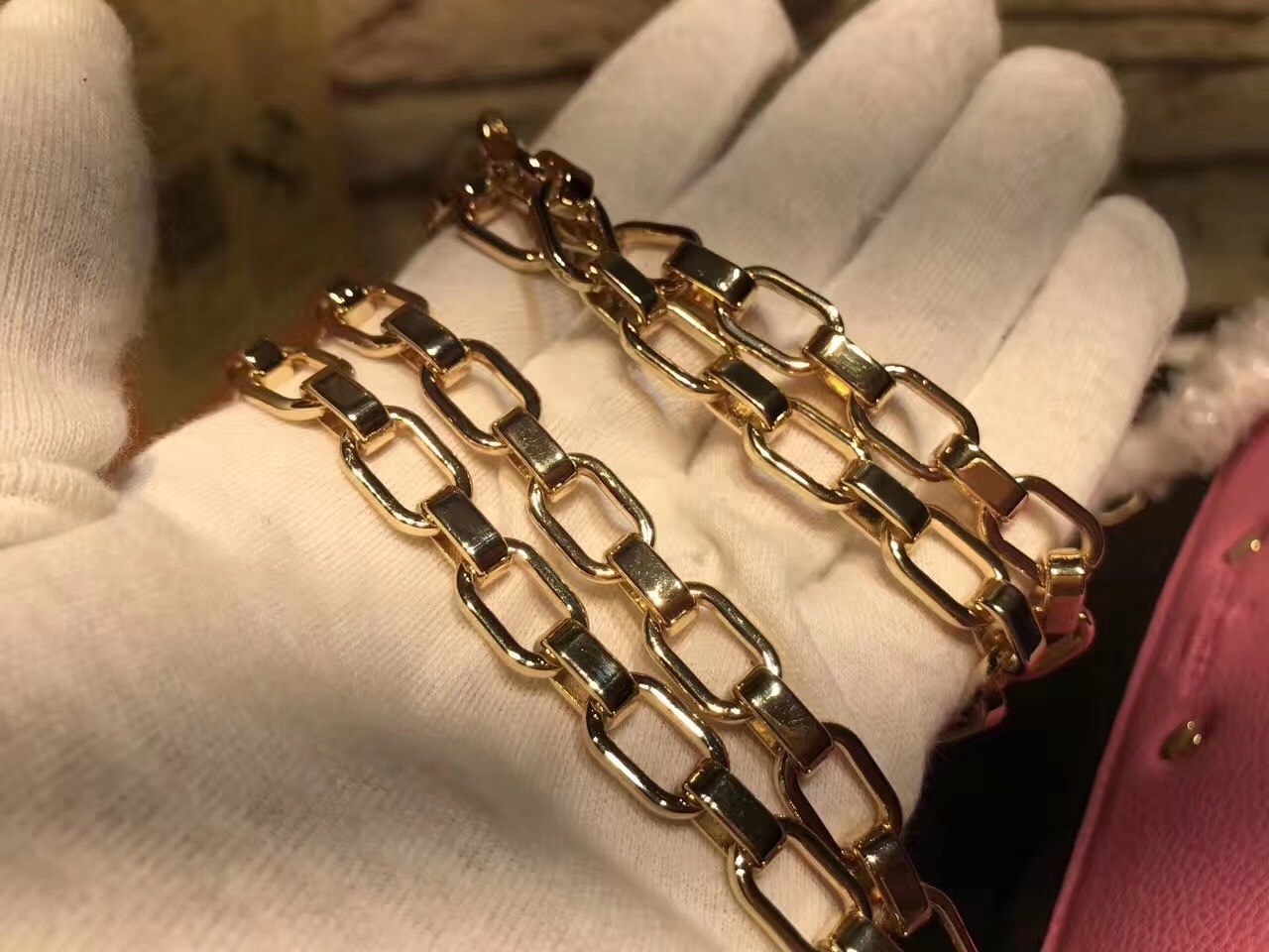 LV PALLAS CHAIN Bag M41201