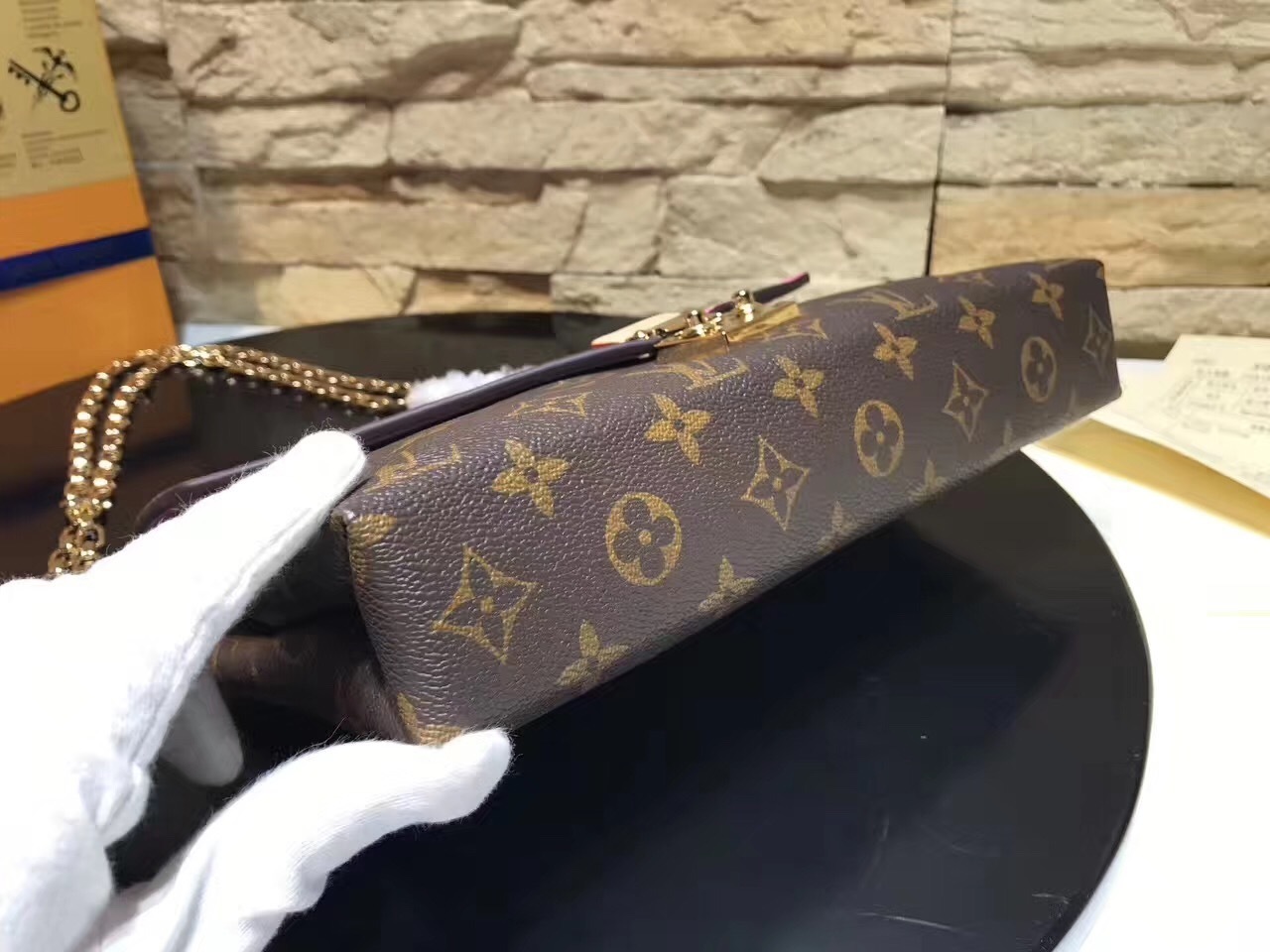 LV PALLAS CHAIN Bag M41201