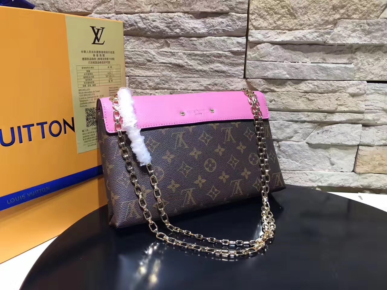 LV PALLAS CHAIN Bag M41201