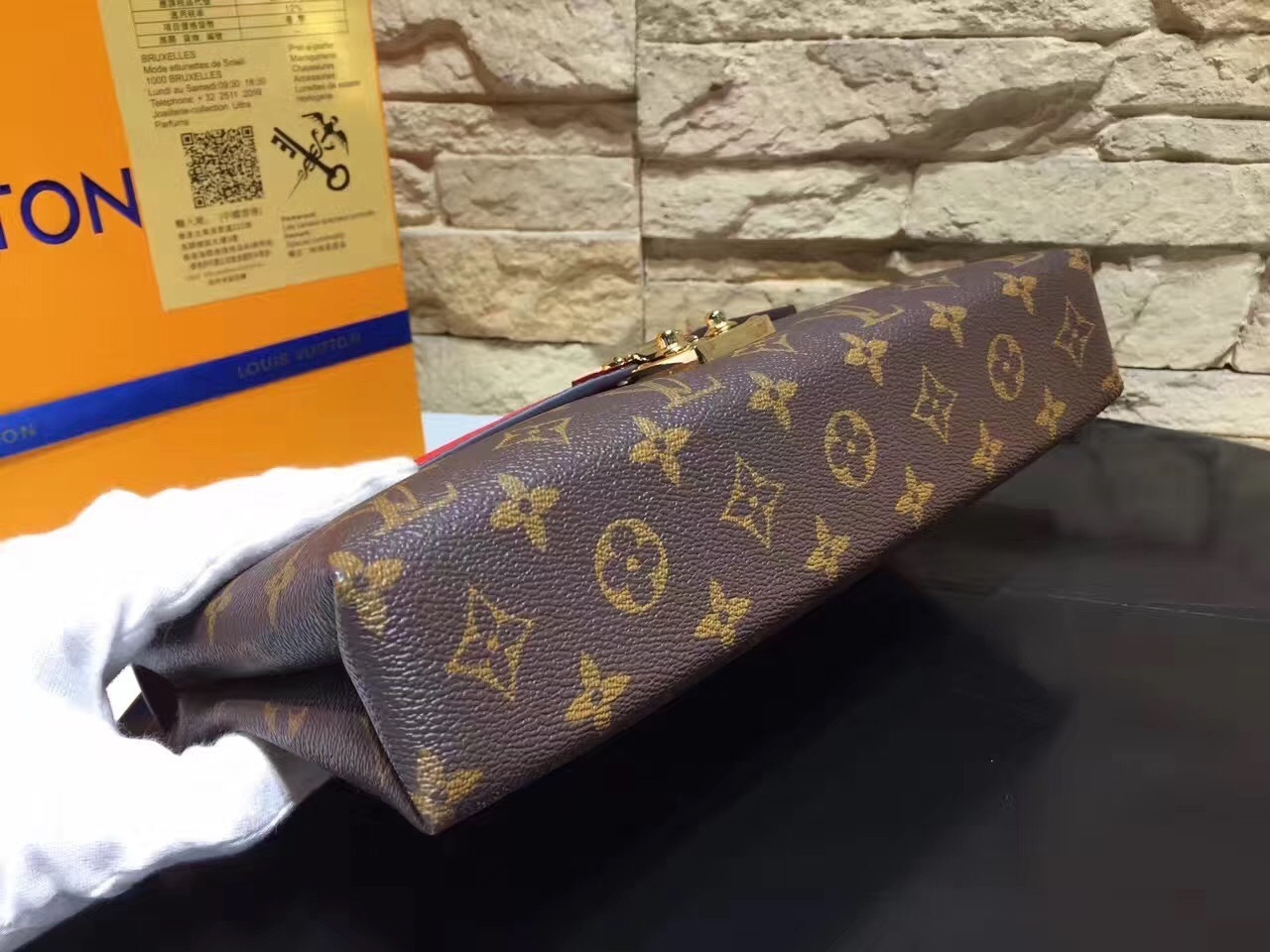 LV PALLAS CHAIN Bag M41201