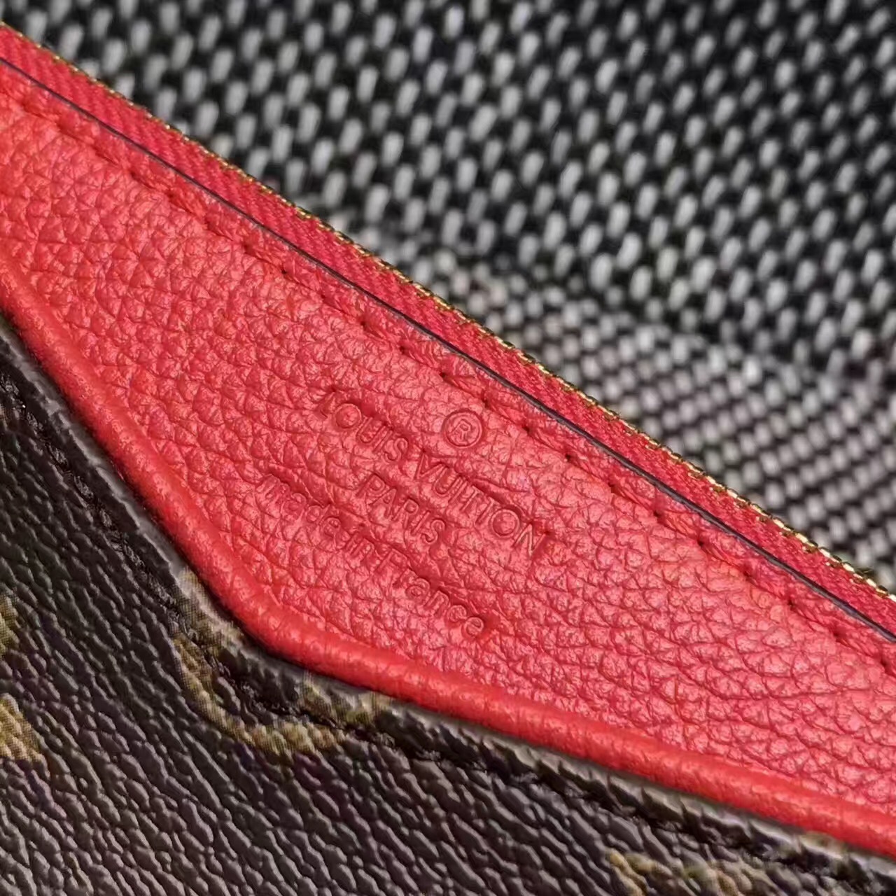 LV PALLAS CLUTH M41638