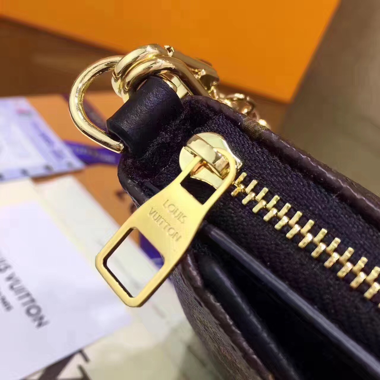 LV PALLAS CLUTH M41638