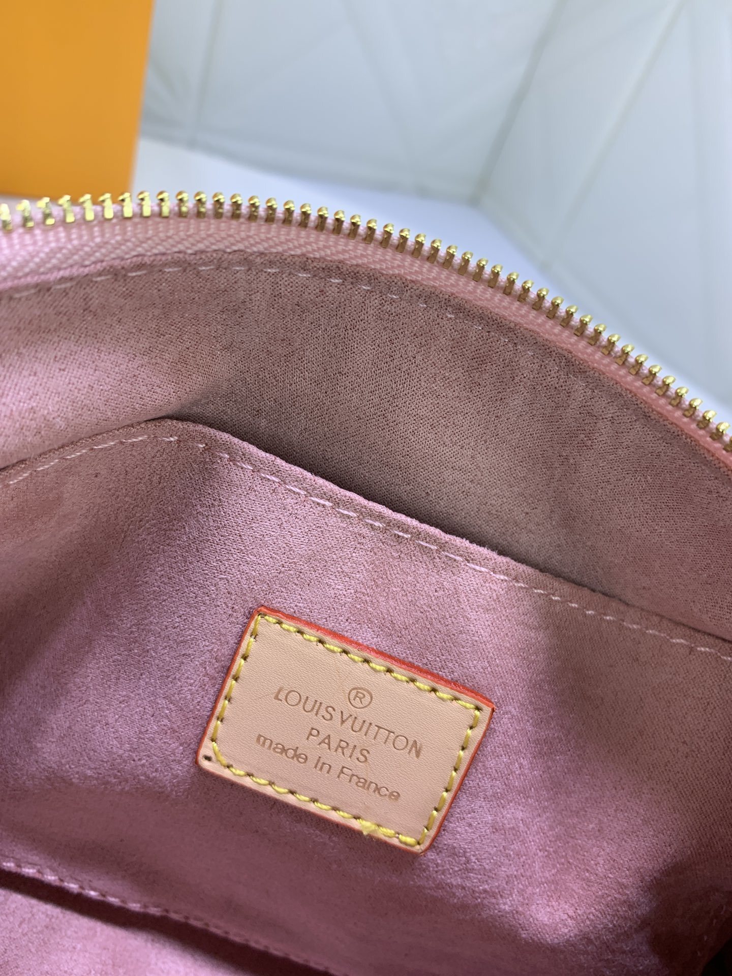 LV PALLS CLUTH M41638