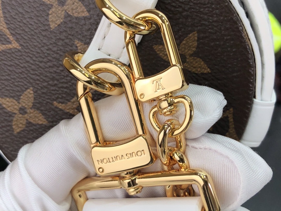 LV PAPILLON TRUNK M81485