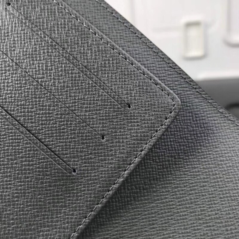 LV Passport Cover M60181