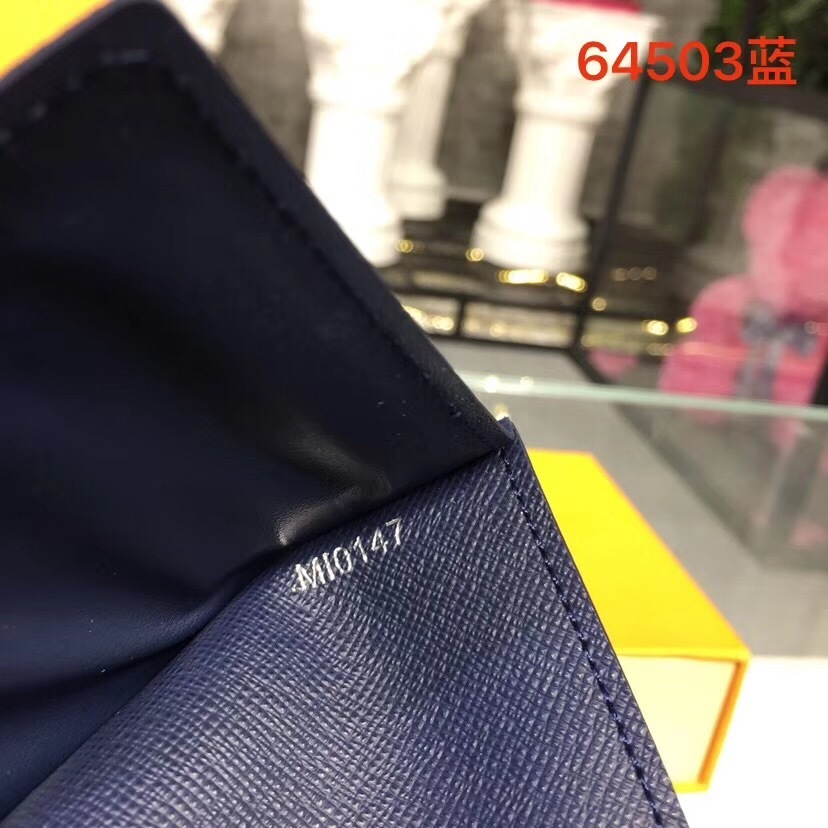 LV PASSPORT COVER M64503