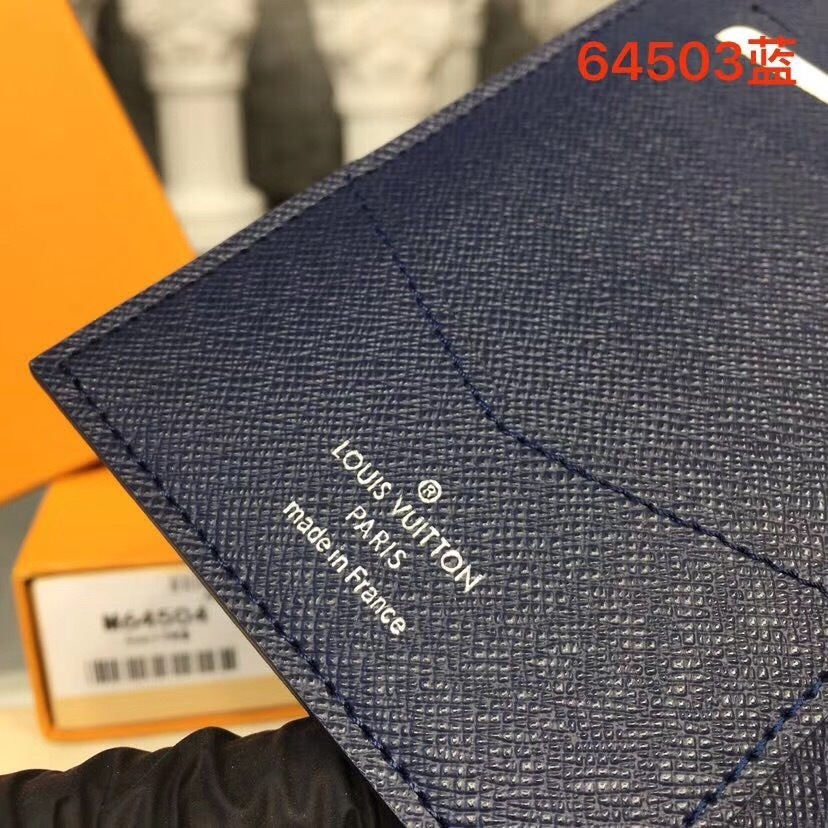 LV PASSPORT COVER M64503