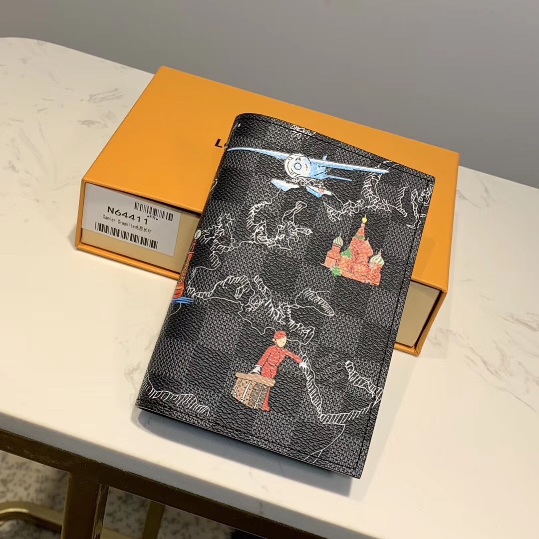 LV PASSPORT COVER N64411