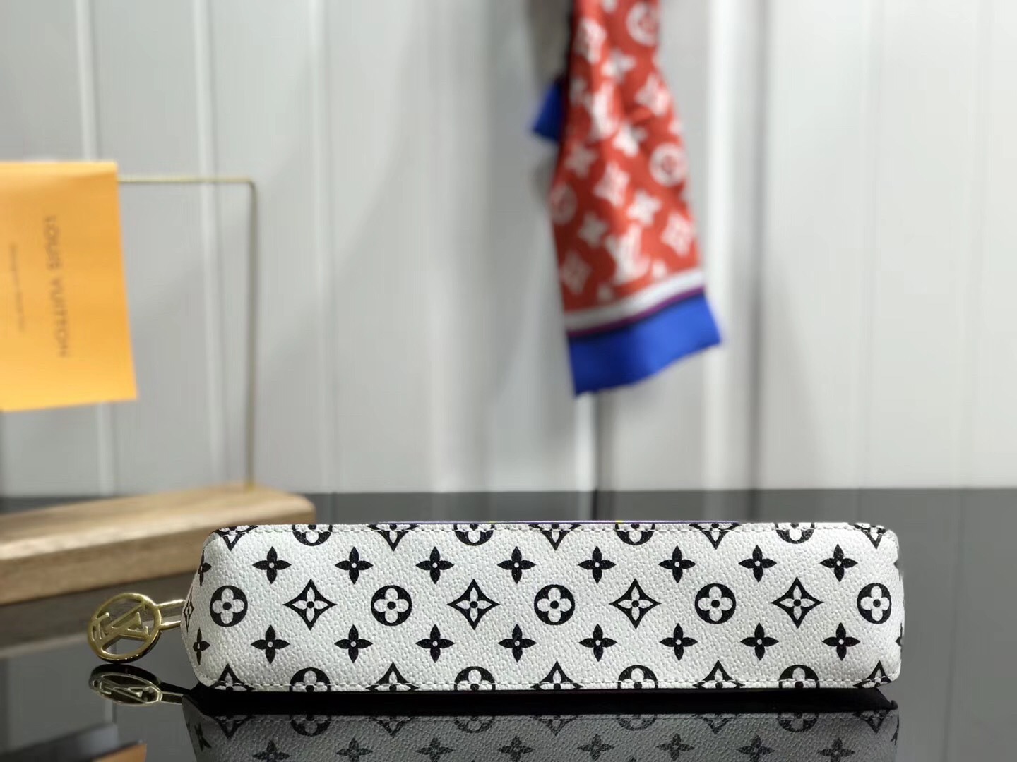 LV PENCIL POUCH ELISABETH GI0199