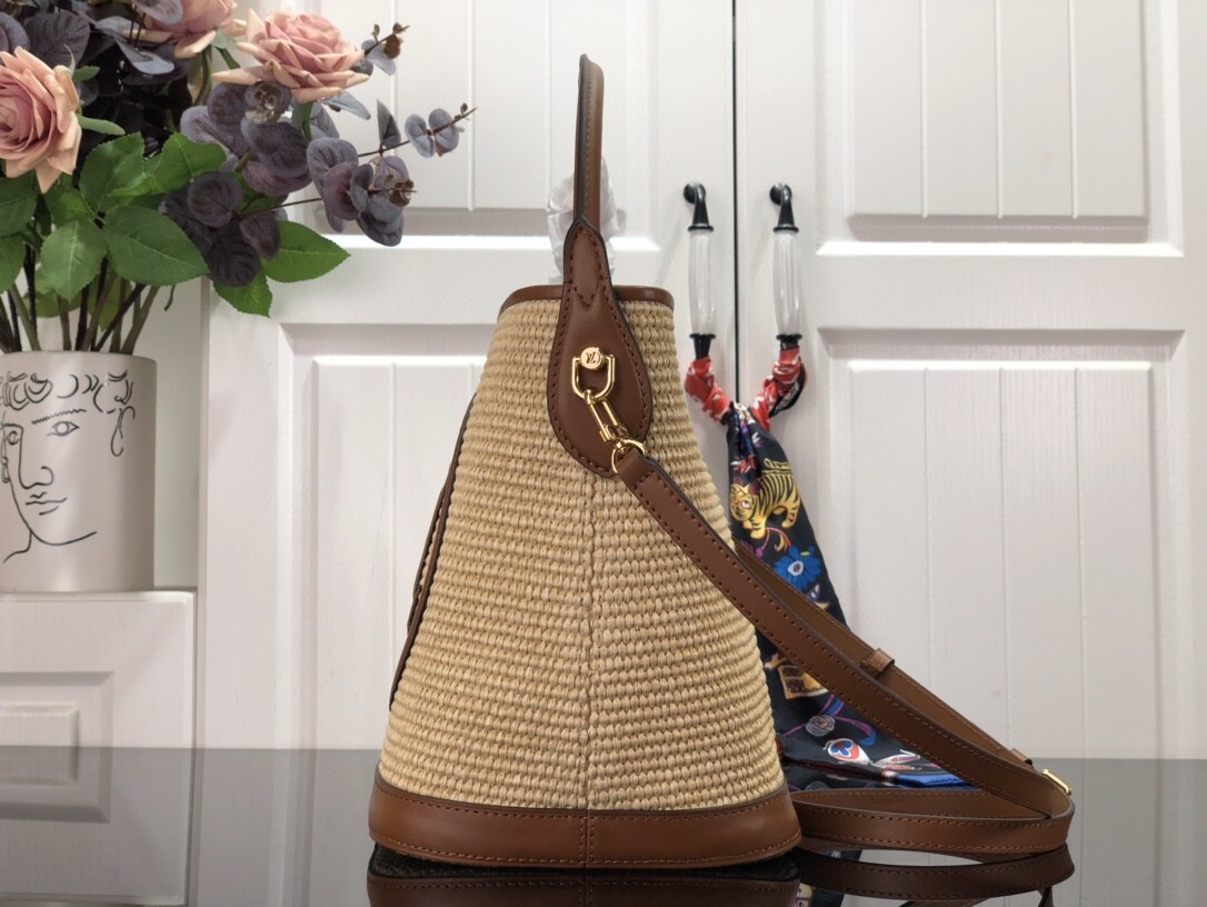 LV PETIT BUCKET M59962 