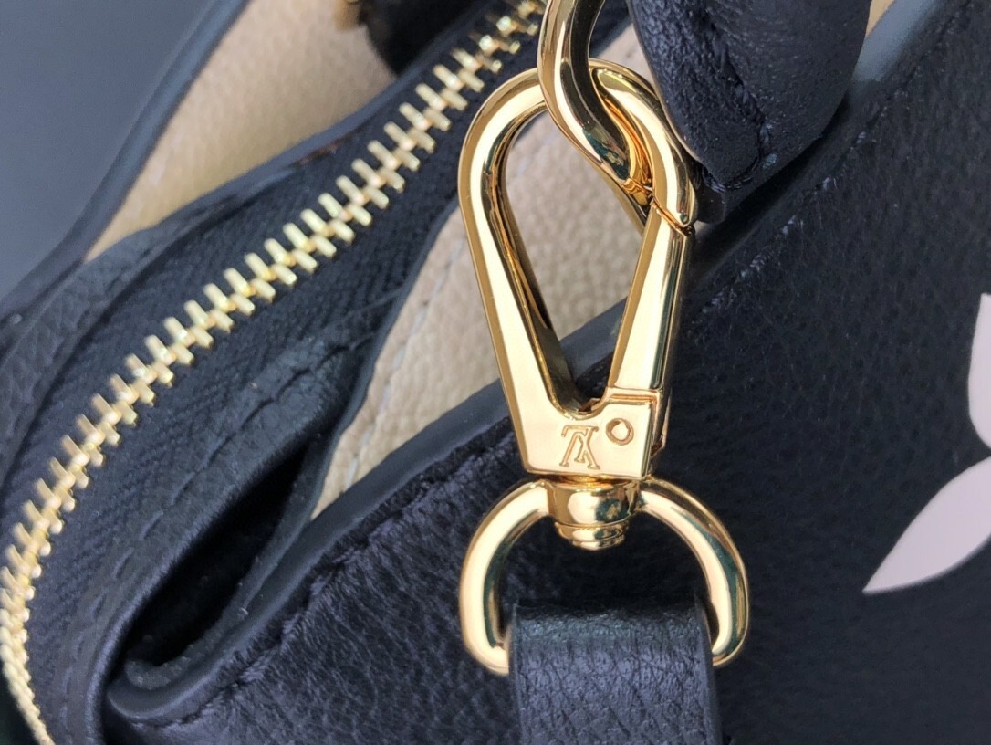 LV PETIT PALAIS M58913