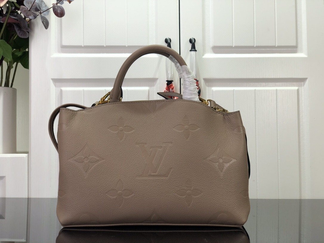 LV PETIT PALAIS M58916