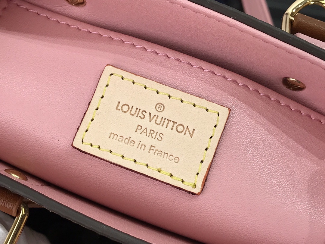 LV PETIT SAC PLAT M69442XR