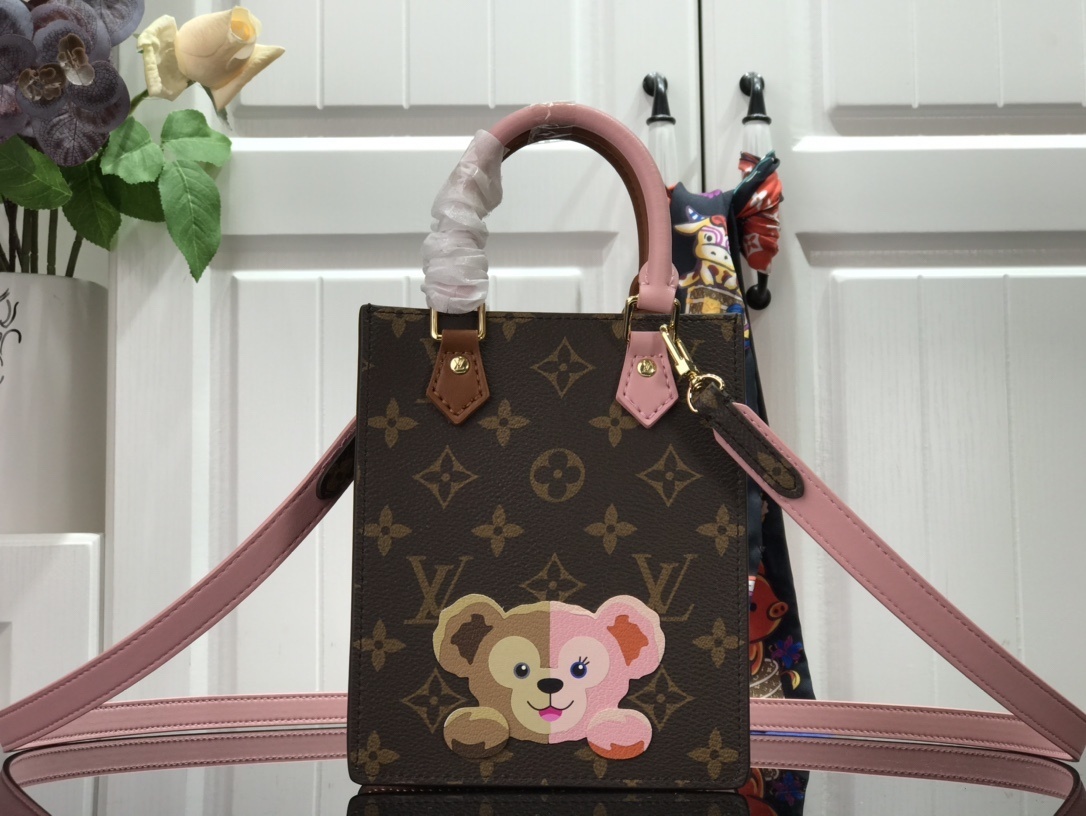LV PETIT SAC PLAT M69442XR
