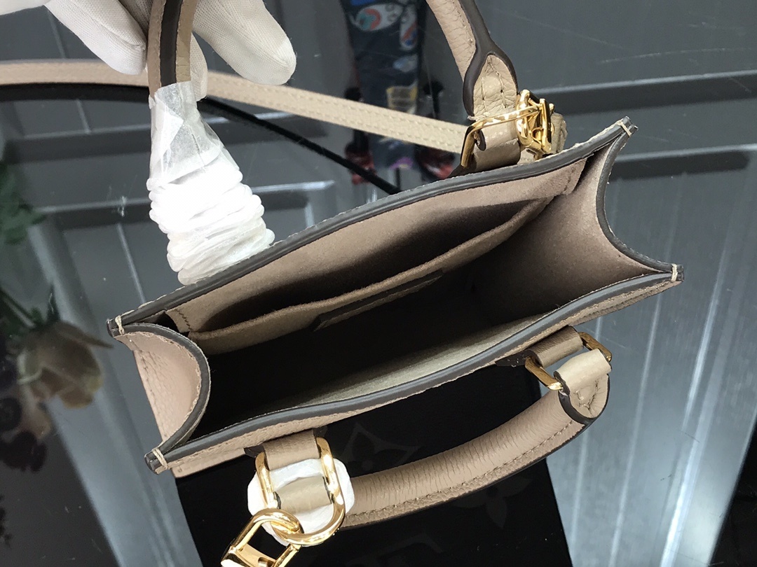 LV PETIT SAC PLAT M80449 