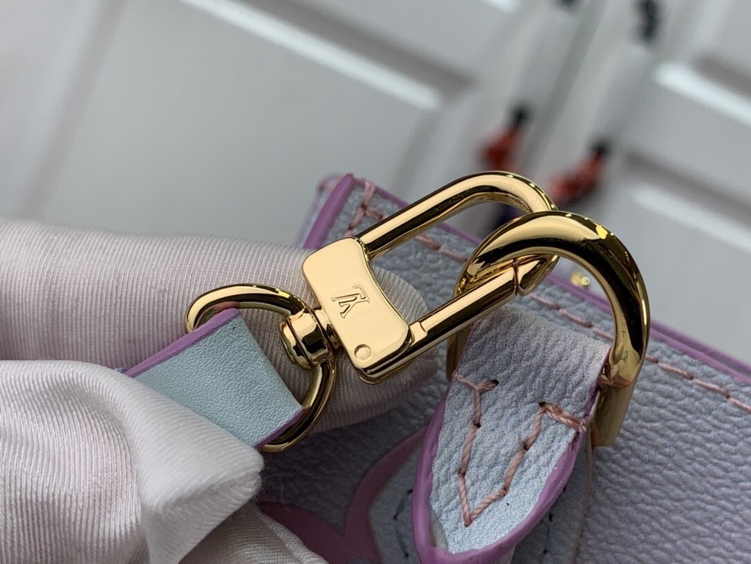 LV PETIT SAC PLAT M81341