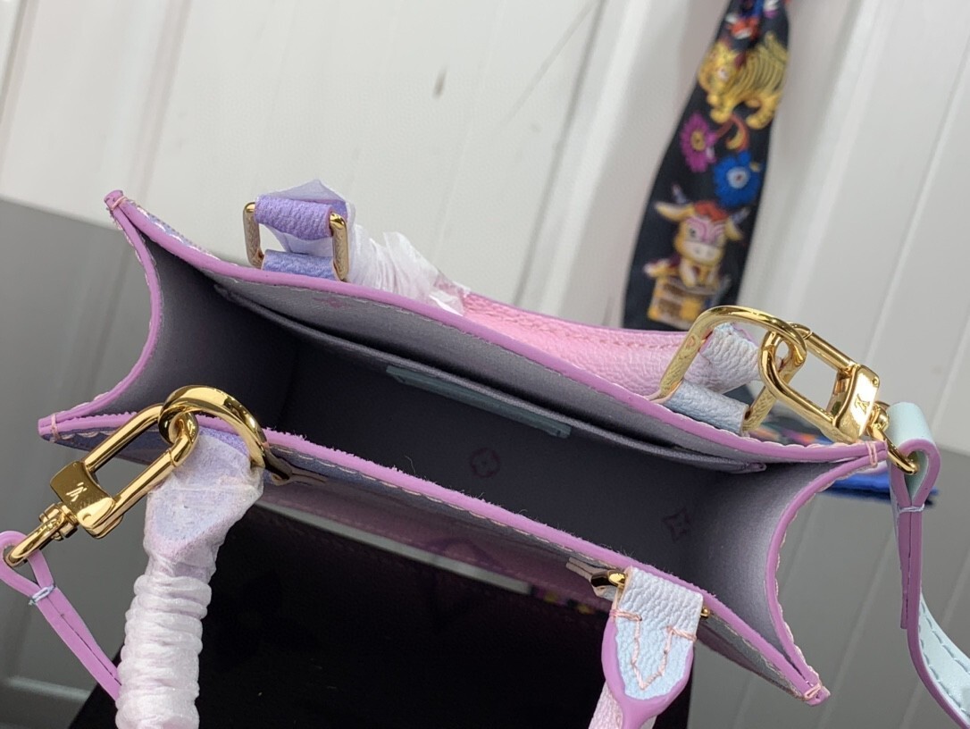 LV PETIT SAC PLAT M81341