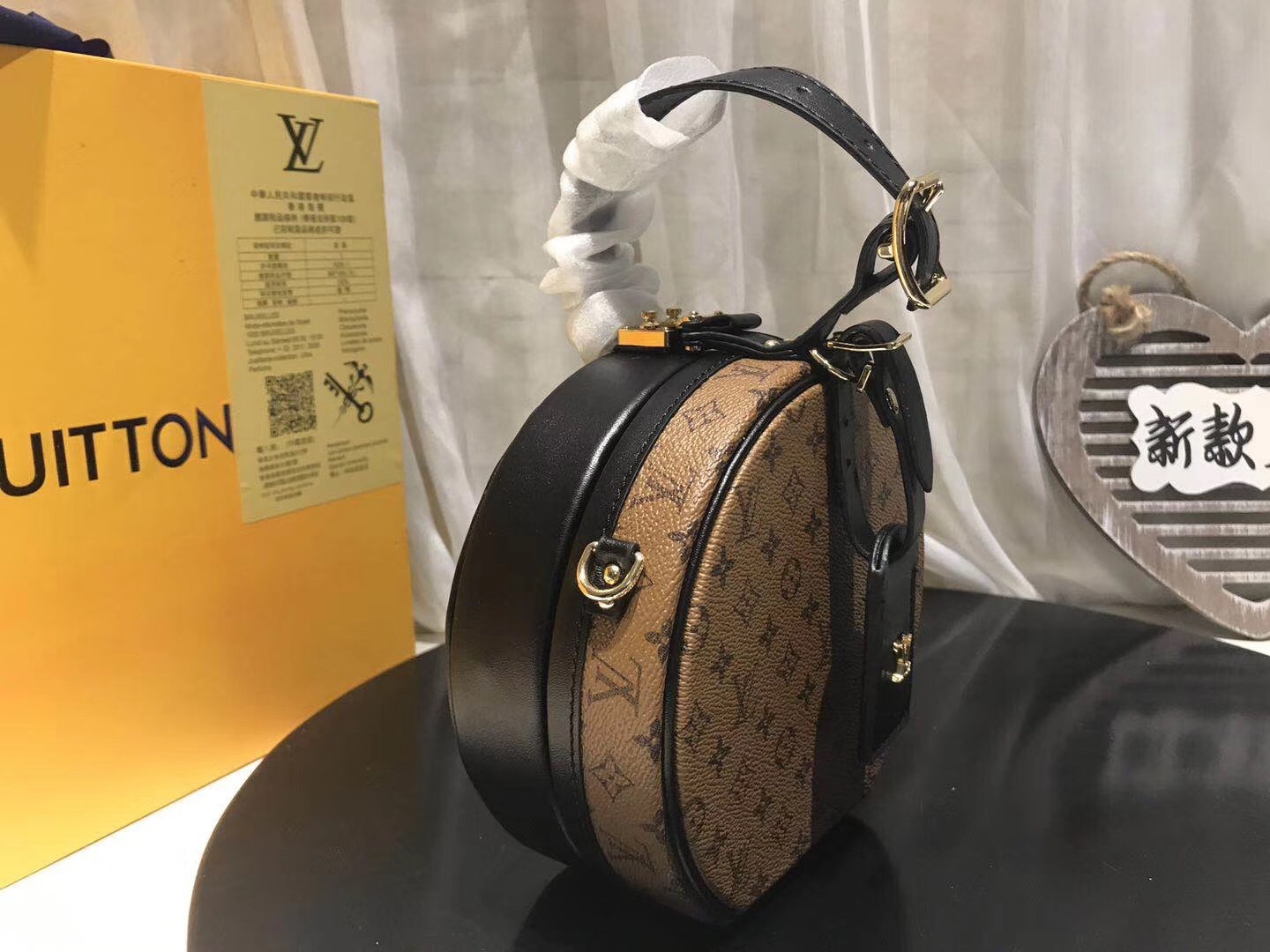LV PETITE BOITE CHAPEAU BAG M43514