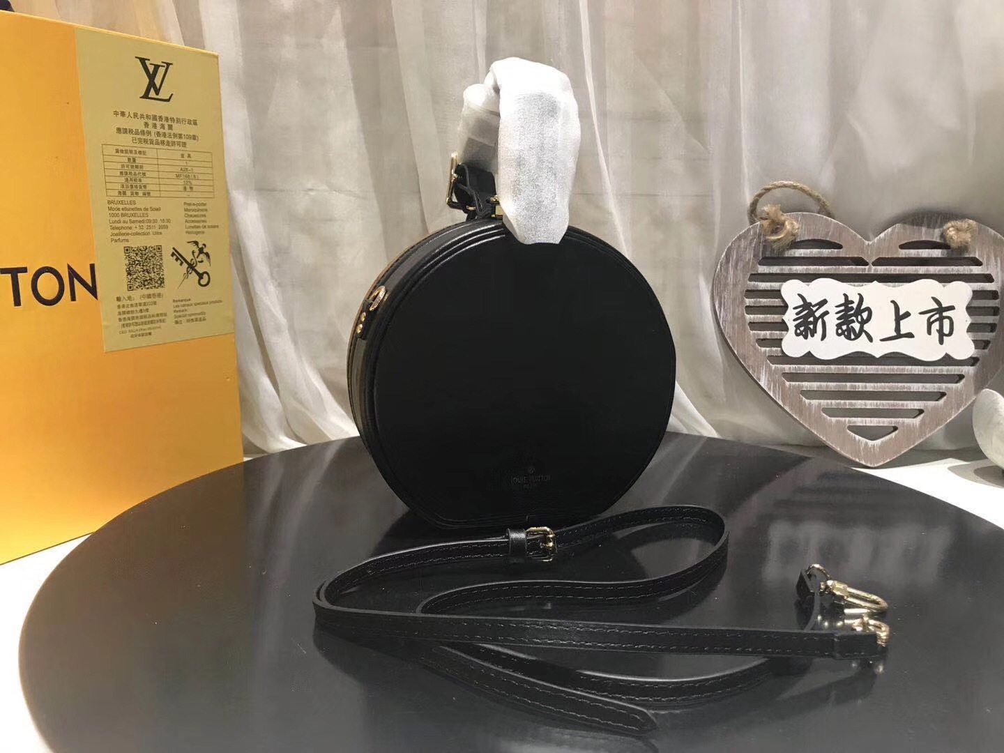 LV PETITE BOITE CHAPEAU BAG M43514