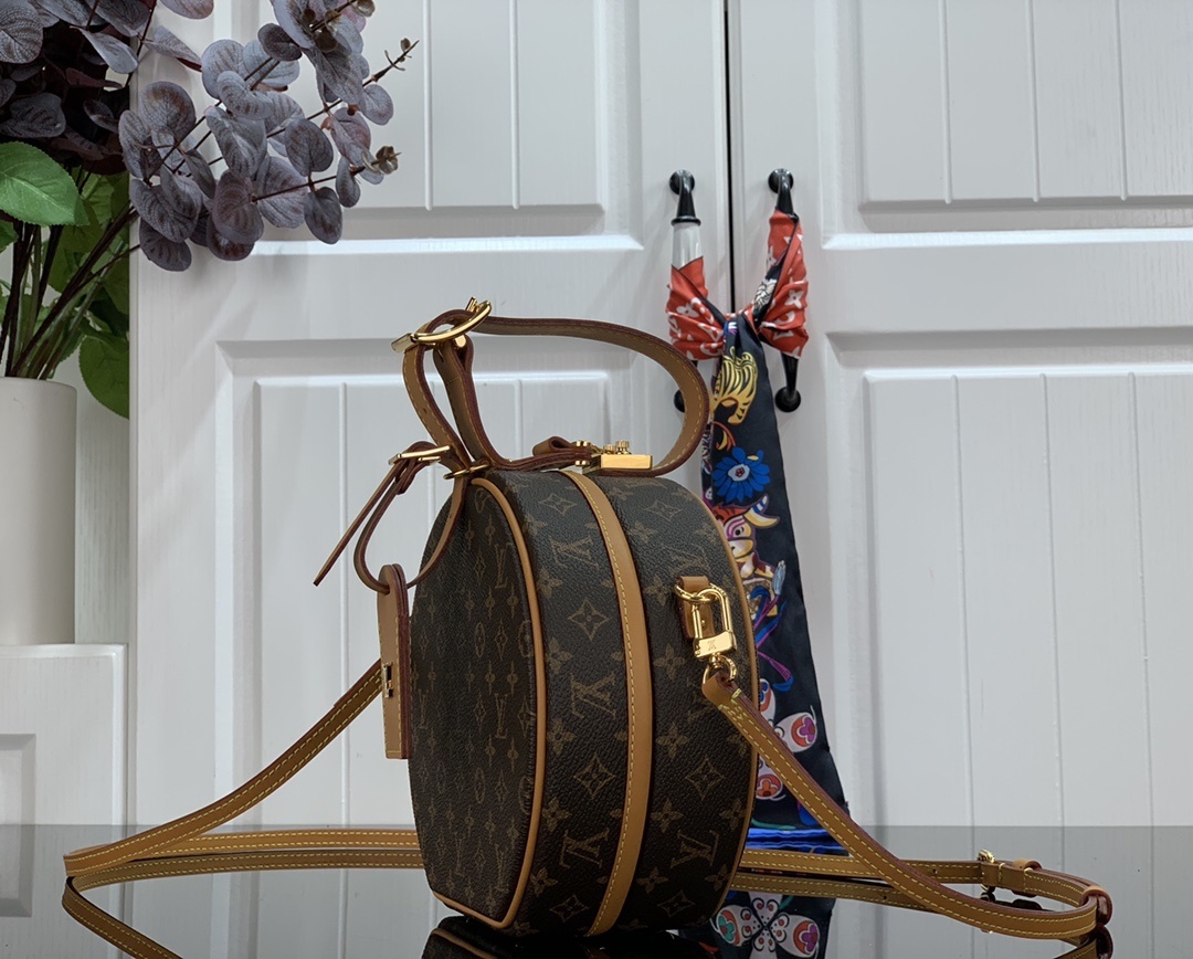 LV PETITE BOITE CHAPEAU M43514