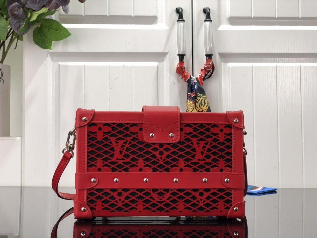 LV PETITE MALLE M20353 