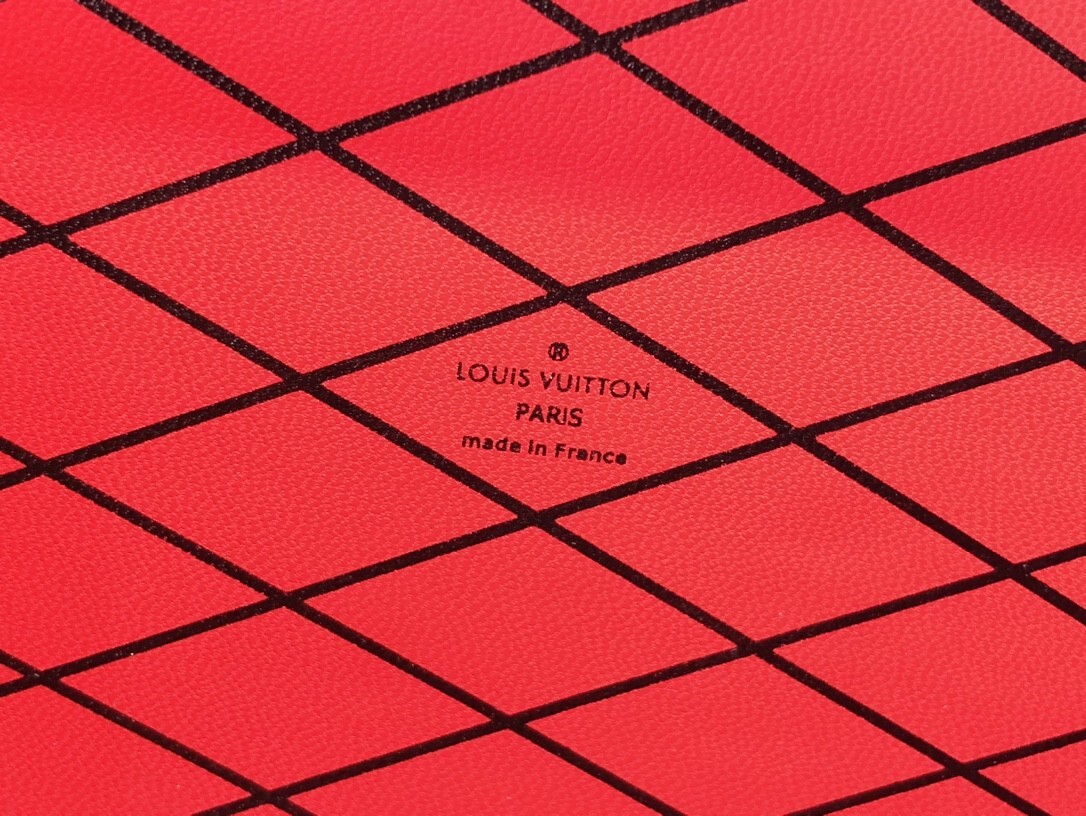 LV PETITE MALLE M20353 