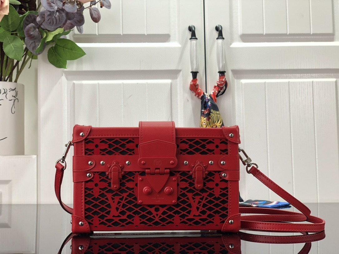 LV PETITE MALLE M20353 