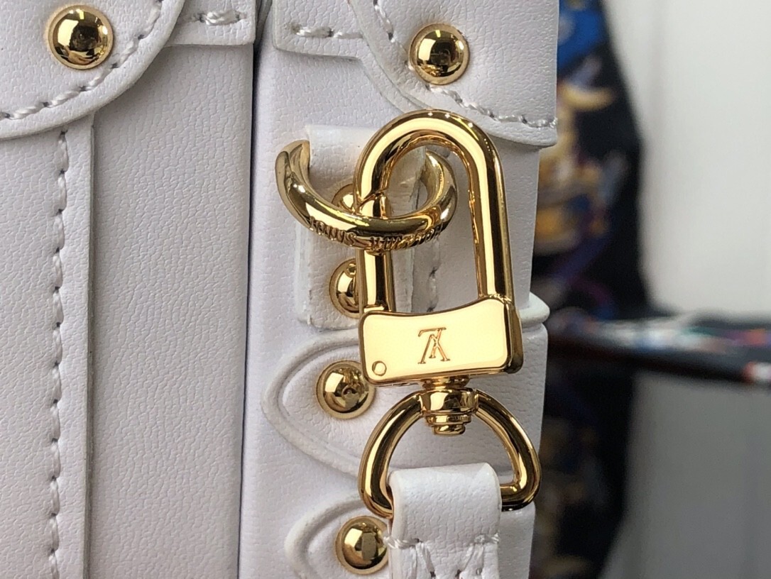 LV PETITE MALLE M20745 