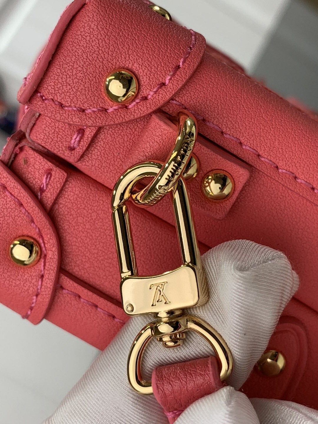 LV PETITE MALLE M20745 