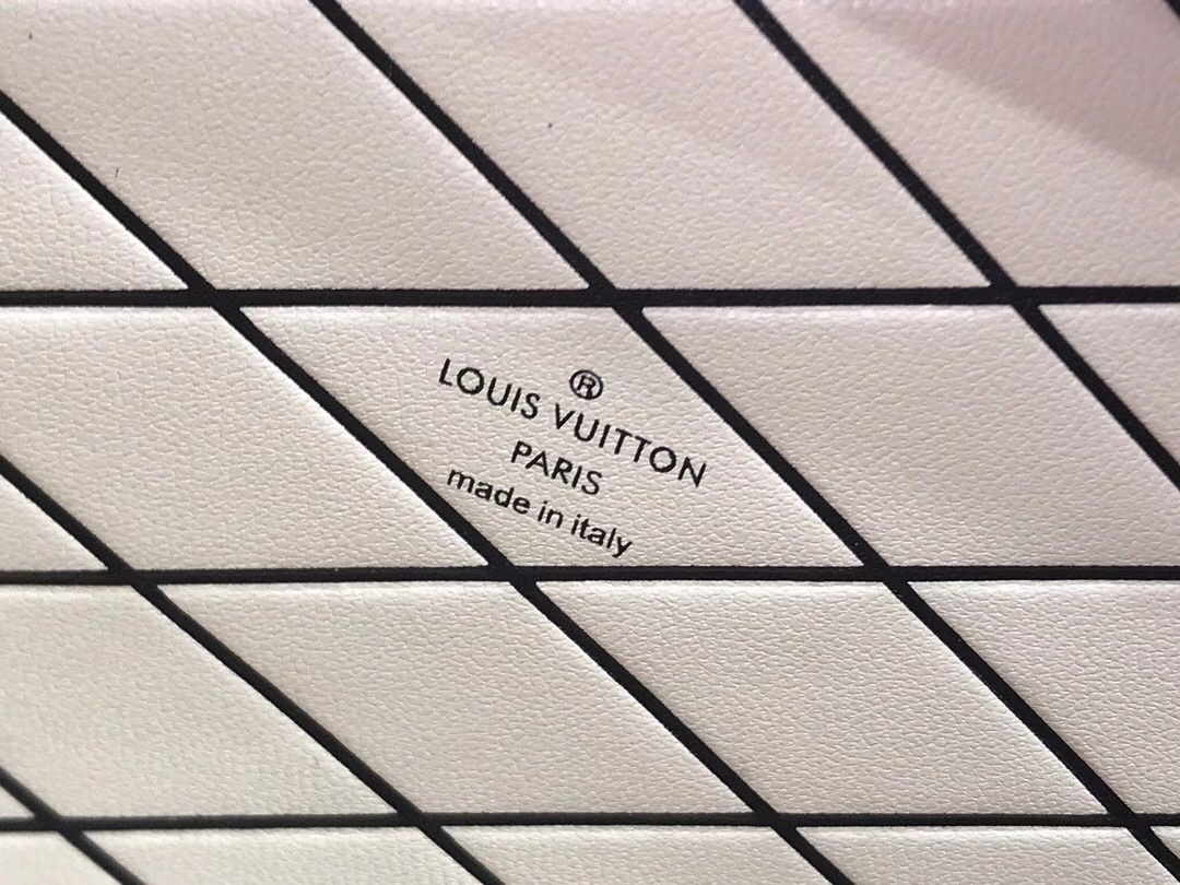 LV PETITE MALLE M55436 