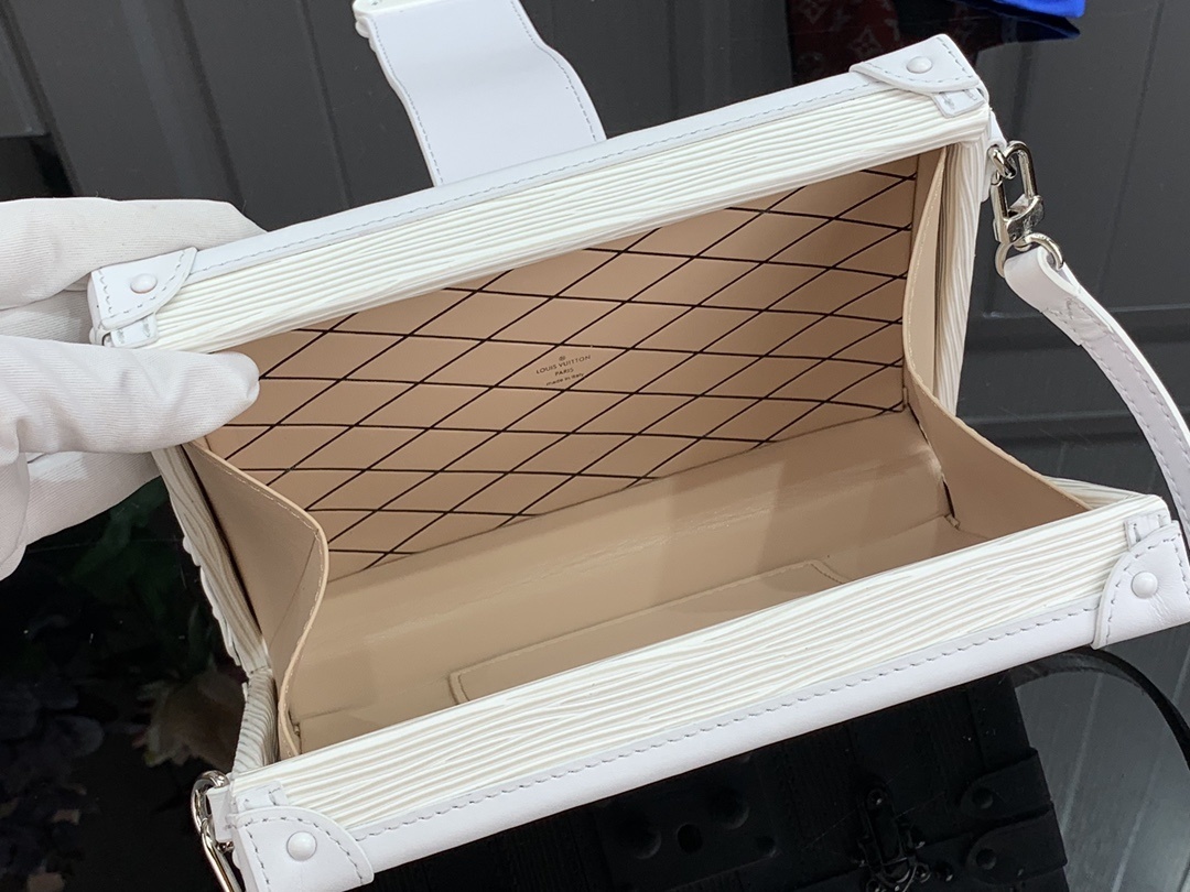 LV PETITE MALLE M94219BT 