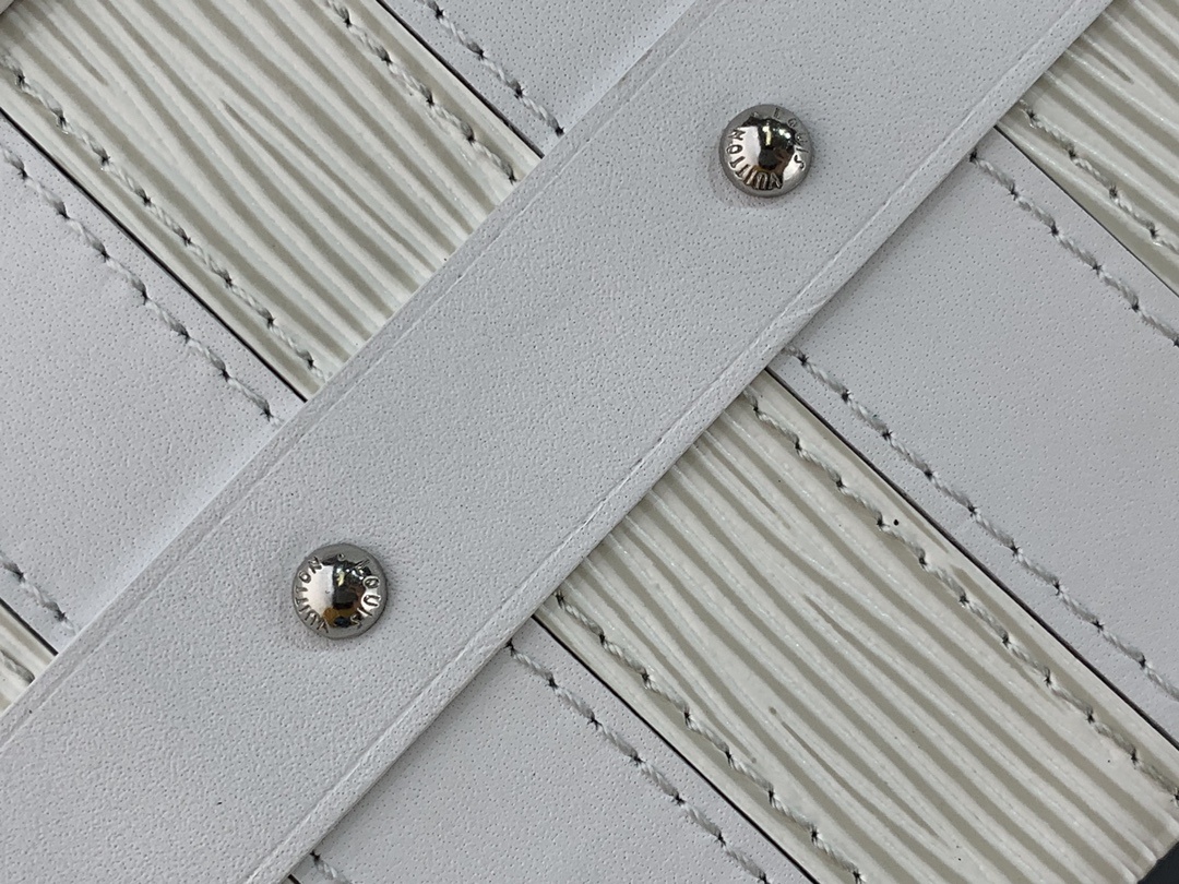 LV PETITE MALLE M94219BT 