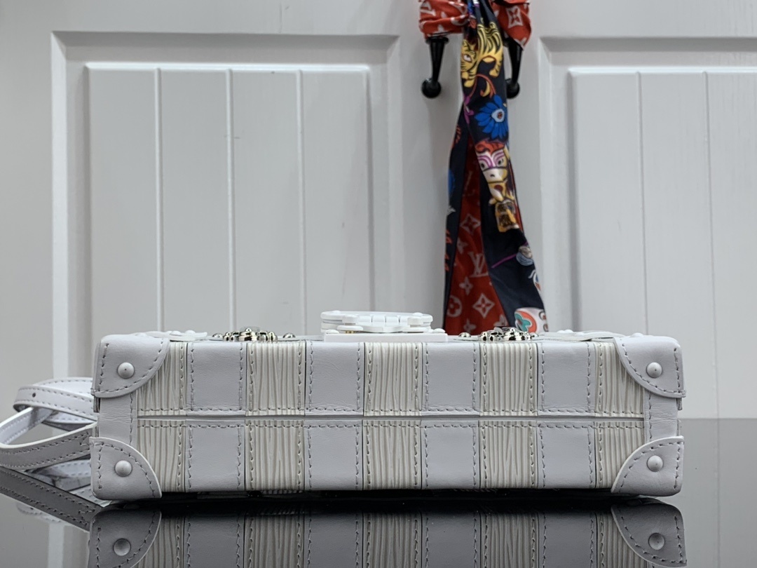 LV PETITE MALLE M94219BT 