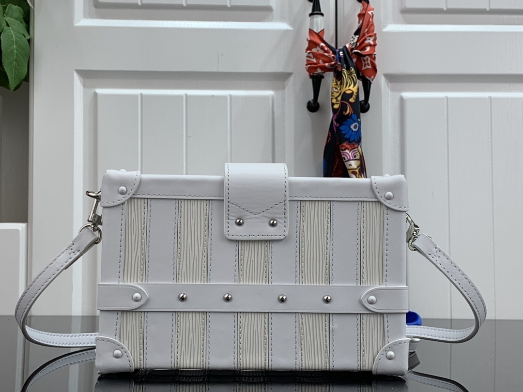 LV PETITE MALLE M94219BT 