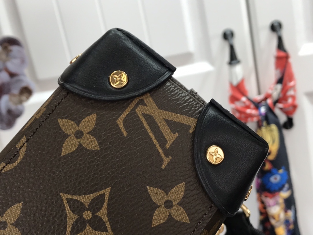 LV PETITE MALLE SOUPLE M45571 