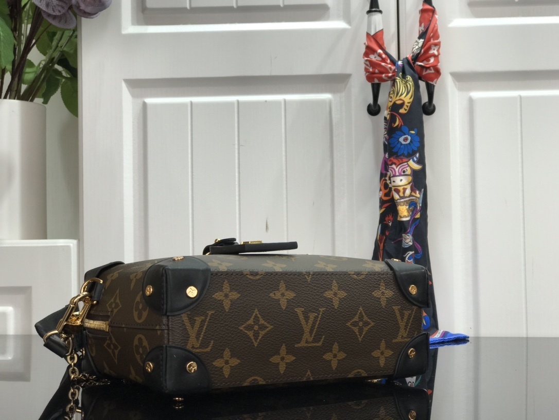 LV PETITE MALLE SOUPLE M45571 