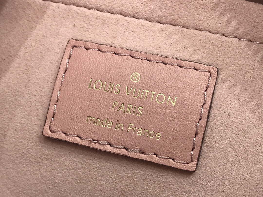 LV PETITE MALLE SOUPLE M45571 