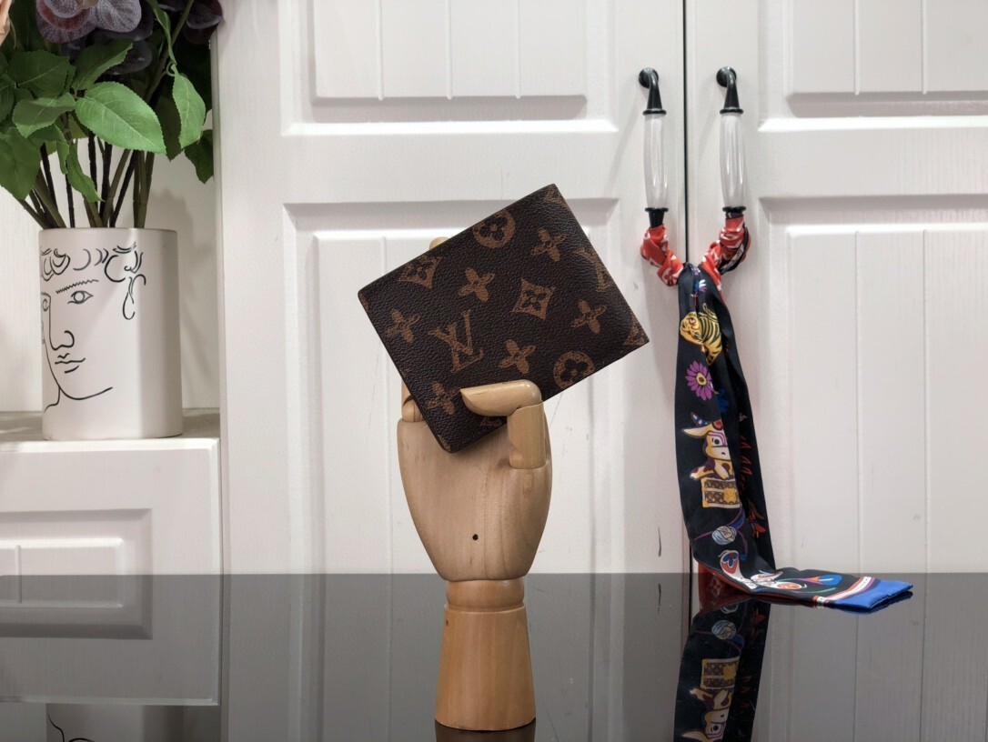 LV PF.MULTIPLE M81257