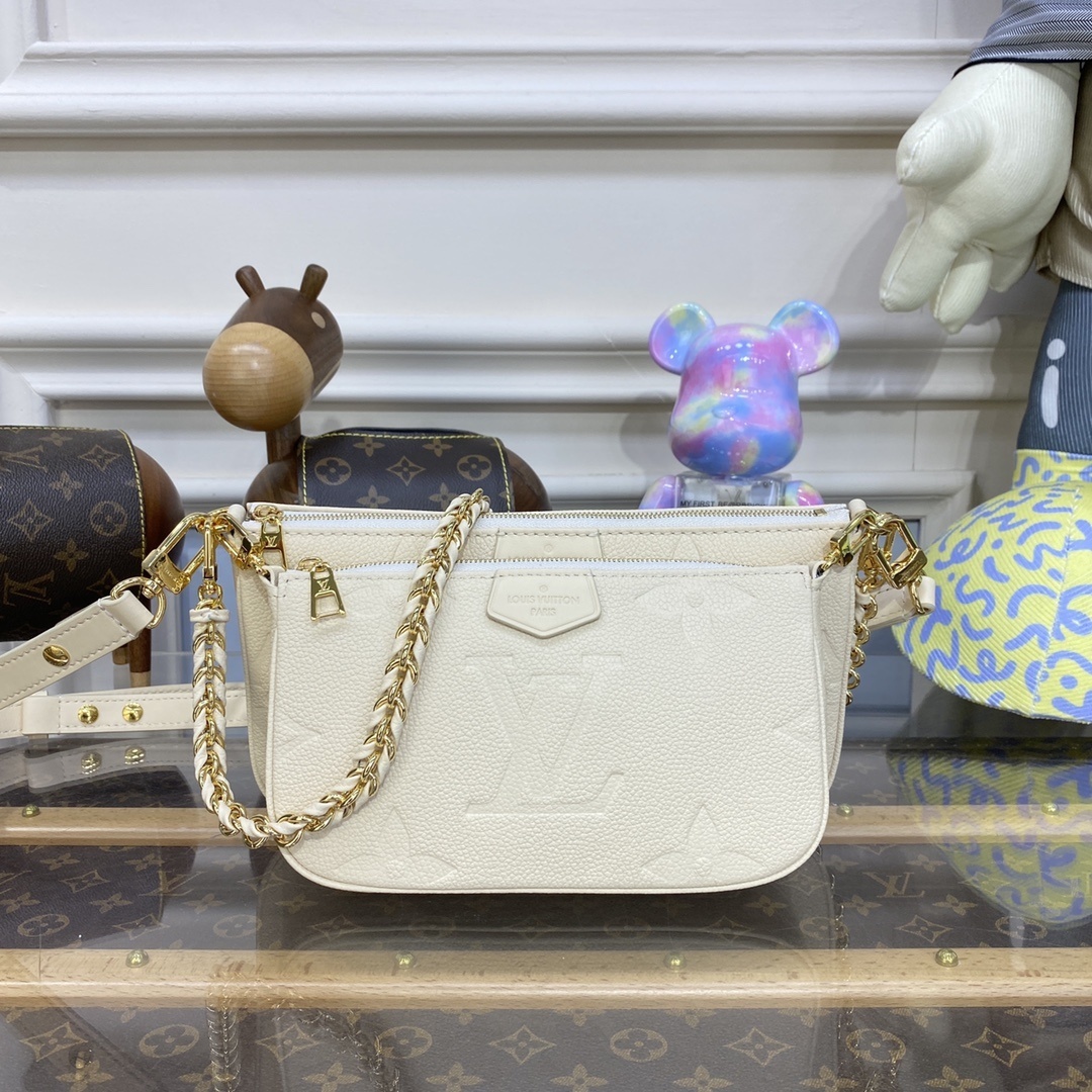 LV Pochette Accessoires 4106U 