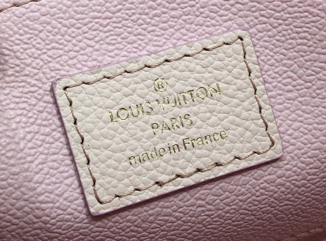 LV POCHETTE COSMETIQUE M59944 