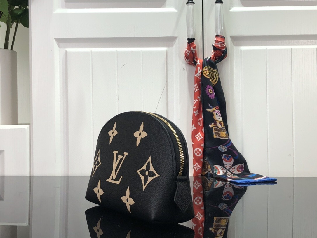 LV POCHETTE COSMETIQUE PM M59086 